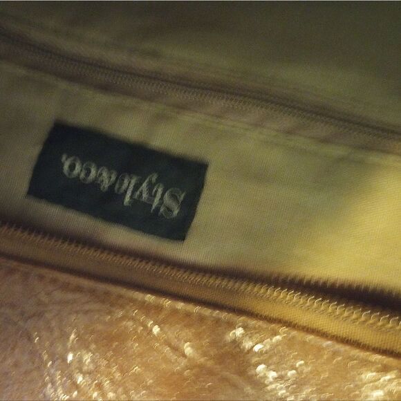 Style & Co large multi colored wicker tote with bead accent & zipper c… - Picture 9 of 10